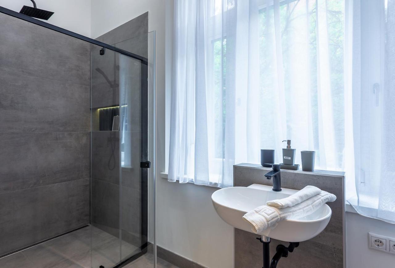 Alder Bridge Apartment Будапеща Екстериор снимка